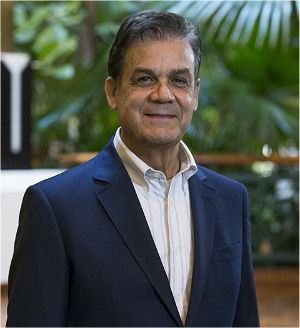 Prof. Dr. Edson Luiz Riccio